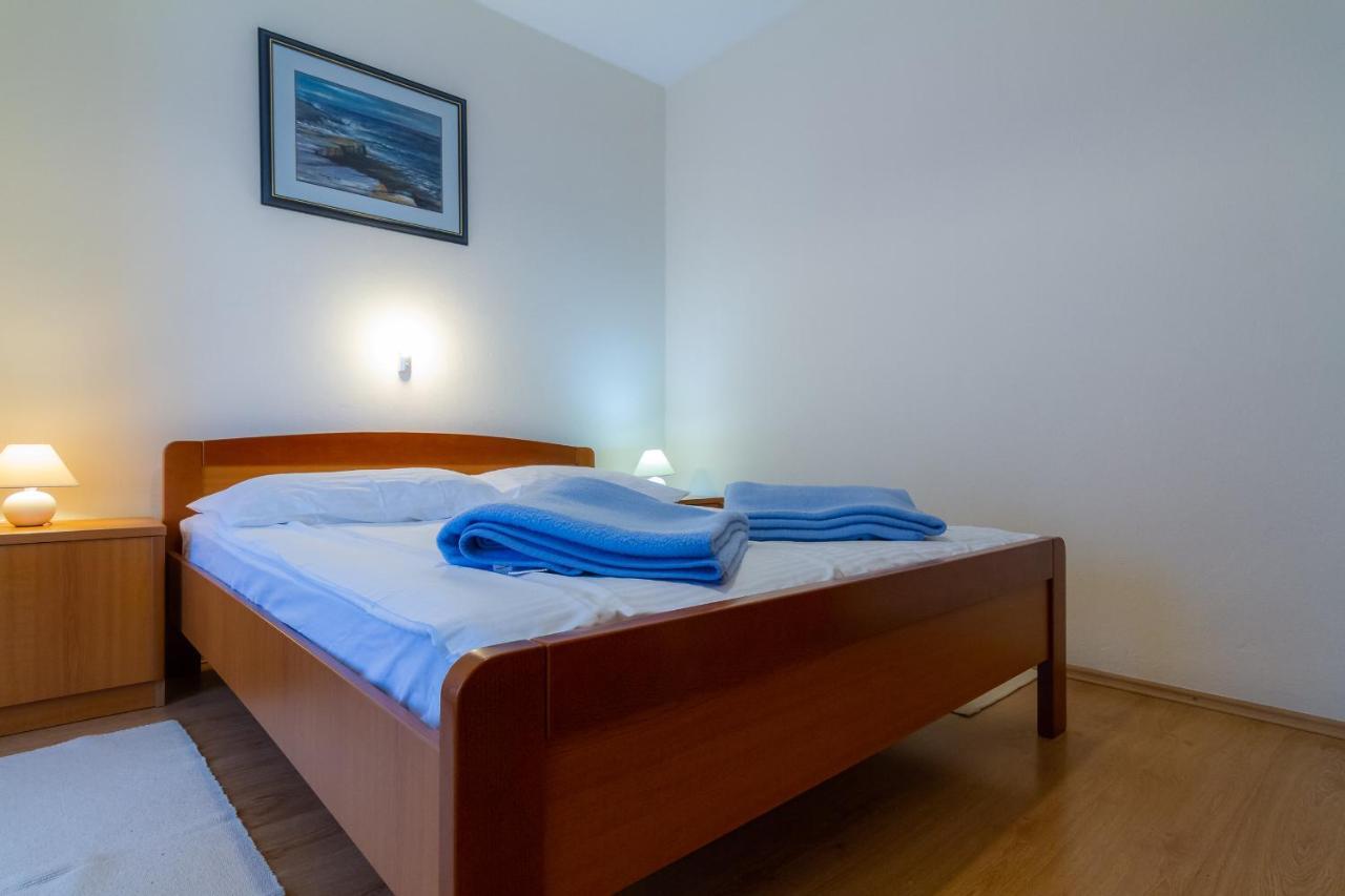 Apartman Haus Maja Banjol Buitenkant foto