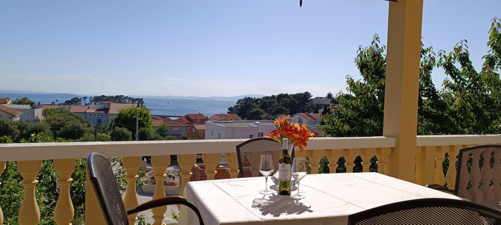Apartman Haus Maja Banjol Buitenkant foto